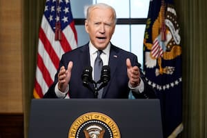 Biden anunció que se presentará a la reelección y advierte que hay una amenaza contra las libertades