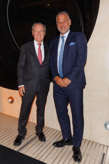El presidente de La Anónima, Federico Braun (p), junto a Luis Galli, CEO de Newsan