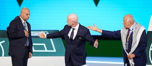 Rayo Vallecano, Infantino y el abrazo imposible entre Palestina e Israel