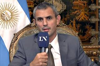 Menem explicó por qué aceptaron reducir la cantidad de artículos de la reforma laboral