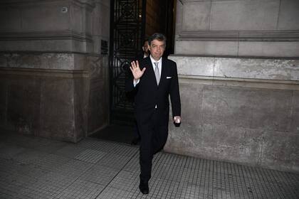 El presidente de la Corte, Horacio Rosatti, sale hoy del palacio de Tribunales