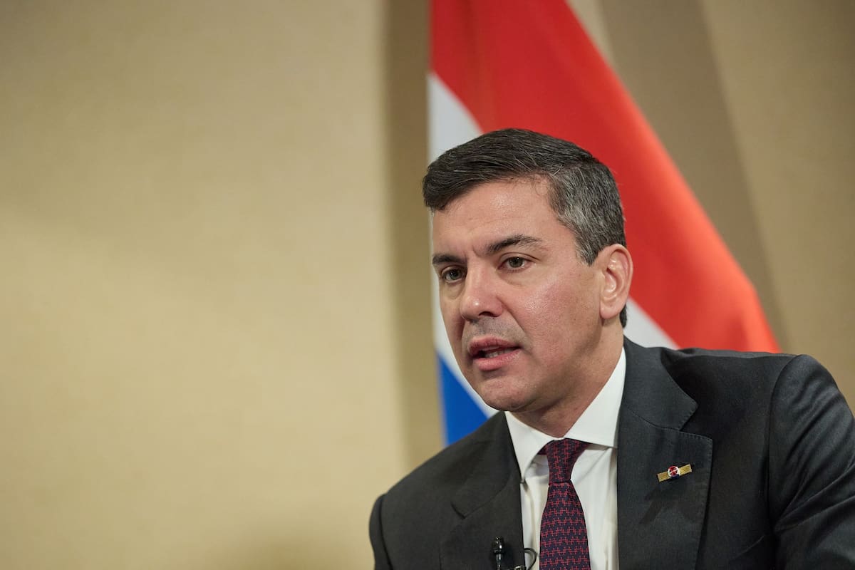 el-presidente-de-paraguay-santiago-pena-durante-VKIJ5MPH4VE3XJJJ6SV4CWEZWE