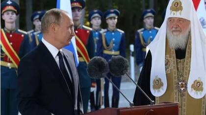 El presidente de Rusia, Vladimir Putin, y el patriarca Cirilo de Moscú