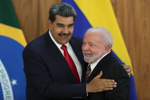 En una polémica defensa de Maduro, Lula dijo que el autoritarismo en Venezuela es una "narrativa construida"