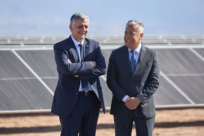 El presidente de YPF, Horacio Marín, y el gobernador Cornejo