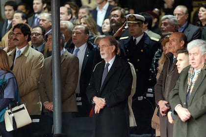 El presidente del Banco Nación, Javier González Fraga en el palco oficial