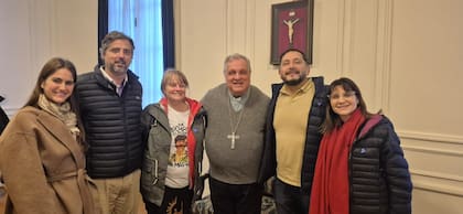 El presidente del Episcopado, monseñor Marcelo Colombo, durante un encuentro con médicos y trabajadores del Hospital Garrahan