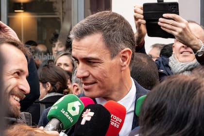 El presidente del gobierno español, Pedro Sánchez, en rueda de prensa en Madrid (Archivo)  