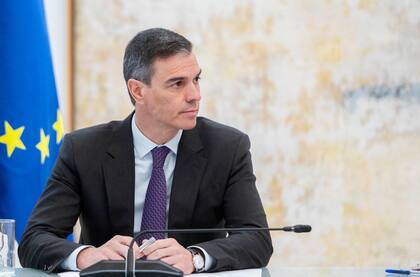 El presidente del gobierno español, Pedro Sánchez, preside el pleno extraordinario del Observatorio Estatal de Violencia sobre la Mujer, en el Complejo de La Moncloa, a 16 de abril de 2024, en Madrid. Alberto Ortega - Europa Press