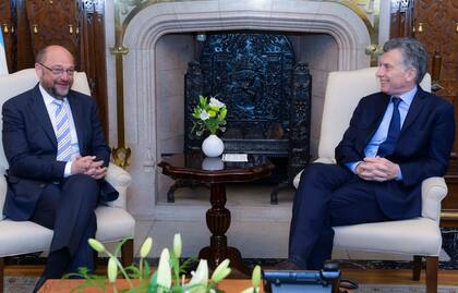 El presidente del Parlamento Europeo, Schulz, y Macri, ayer, en la Casa Rosada