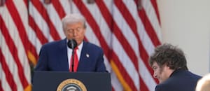 La guerra de los intereses materiales