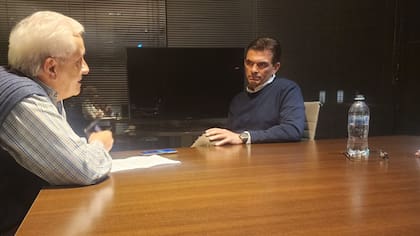 El presidente electo de Bolivia, Rodrigo Paz Pereira, en diálogo con LA NACION