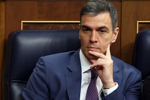 Pedro Sánchez, un “político reptiliano” con la capacidad intacta de sorprender