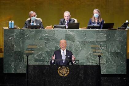 El presidente estadounidense, Joe Biden, habló sobre la guerra en Ucrania en la 77ma sesión de la Asamblea General de las Naciones Unidas, este miércoles 21 de setiembre de 2022 en la sede de la ONU.   (AP Foto/Mary Altaffer)