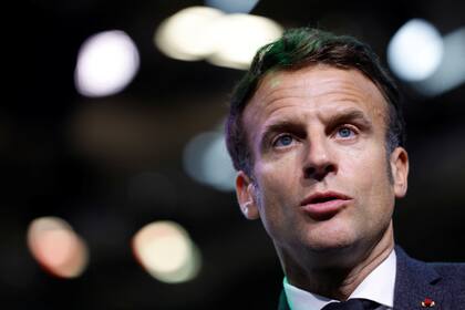 El presidente francés, Emmanuel Macron, en el Salón del automóvil de París, el lunes 17 de octubre de 2022