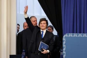 Los gobernadores que viajaron a EE.UU. deslizan su malestar con Milei porque no los recibió en la gira