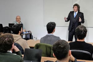 Milei dio una charla sobre economía a alumnos de la Universidad de San Andrés