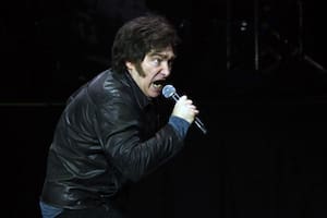 El presidente Javier Milei durante la presentación de su libro "La construcción del milagro"