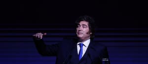 Los empresarios valoran la señal de sostener el rumbo y advierten por el impacto de la inflación