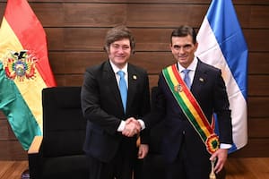 Javier Milei participó de la asunción de Rodrigo Paz en Bolivia