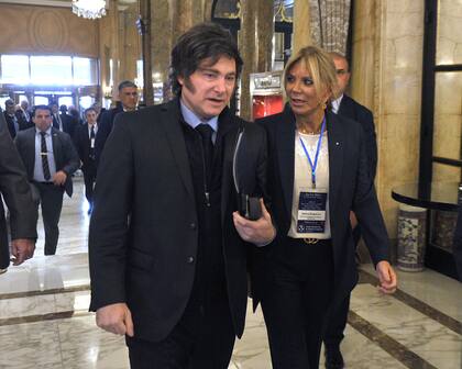 El presidente Javier Milei junto con Bettina Bulgheroni, presidente del Consejo Interamericano de Comercio y Producción (CICyP)