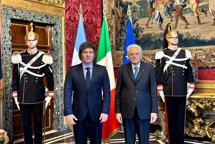El presidente Javier Milei mantuvo un encuentro con su par de Italia, Sergio Mattarella, en el Palazzo del Quirinale.