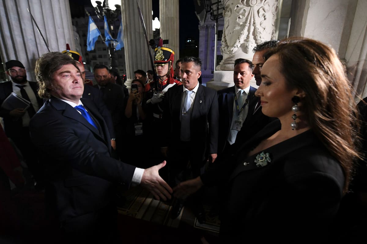 Villarruel evita responder a los ataques de Milei y mantiene su agenda