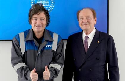 El presidente Javier Milei se reunió este lunes en la Quinta de Olivos con el economista estadounidense Robert C. Merton; a la noche, viajará a Oslo para la premiación a la dirigente venezolana Corina Machado