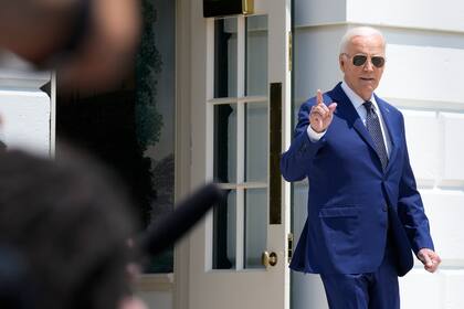 El presidente Joe Biden también tiene tensas relaciones con la prensa. (Foto AP/Susan Walsh)