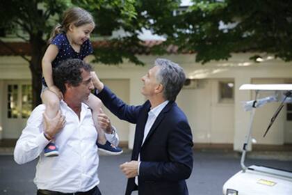 El presidente junto a su hija Antonia e Ivan Pavlosky