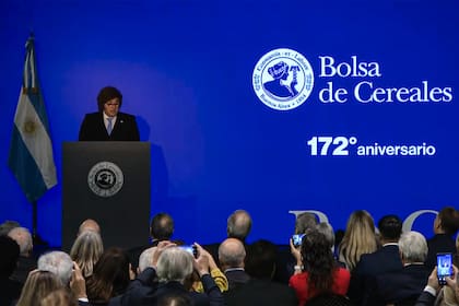 El presidente Milei participó del acto por los 172 años de la Bolsa de Cereales de Buenos Aires