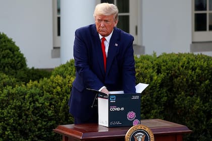 El presidente norteamericano, Donald Trump, durante una de sus conferencias de prensa sobre el avance de la pandemia; Estados Unidos ha visto crecer de modo exponencial el número de infectados