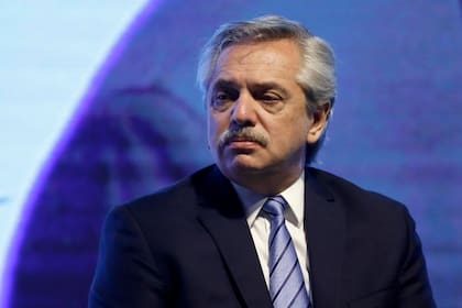 Fernández mira con atención las experiencias de Italia y España, países que acudieron a medidas duras cuando la cantidad de afectados comenzó a multiplicarse de manera descontrolada