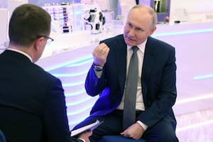 Las sorpresivas declaraciones de Putin sobre las elecciones de EE.UU. y su entrevista con Tucker Carlson
