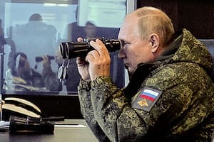 Putin supervisa maniobras militares conjuntas y profundiza una "relación sin límites" con China