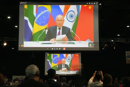 El presidente ruso, Vladimir Putin, participó mediante videoconferencia