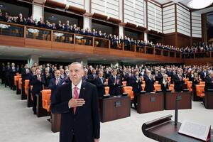 Erdogan asumió su tercer mandato en Turquía y una definición clave genera expectativa