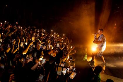 El primer concierto de Duki en Nueva York, en su gira musical por Estados Unidos
