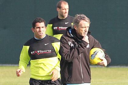 El primer encuentro cara a cara de Tevez con Mancini