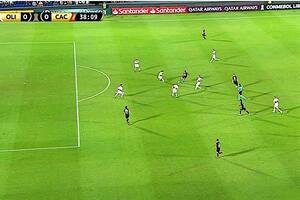 El primer gol anulado de Colón