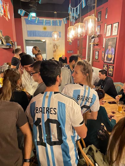 El primer local de "Baires"