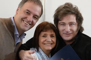 Manuel Adorni respondió al pedido de Bullrich y da una conferencia de prensa