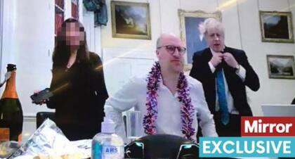 El primer ministro británico Boris Johnson cada vez más complicado por el escándalo conocido como "partygate"