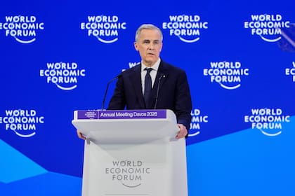 El primer ministro de Canadá, Mark Carney, habla durante la Reunión Anual del Foro Económico Mundial en Davos, Suiza, el martes 20 de enero de 2026