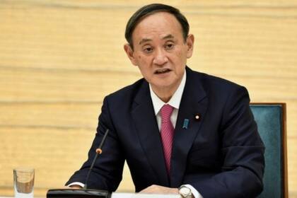 El primer ministro Yoshihide Suga apoyó en su campaña la reforma de la ley de apellidos, pero en el gobierno las cosas se están demorando