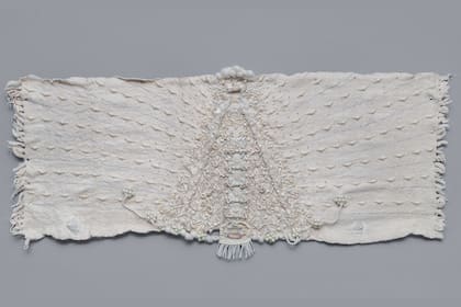 El primer premio de la Bienal de Arte Sacro Contemporáneo fue por la obra de Blas Aparecido, "Mis Chinas Viejas"