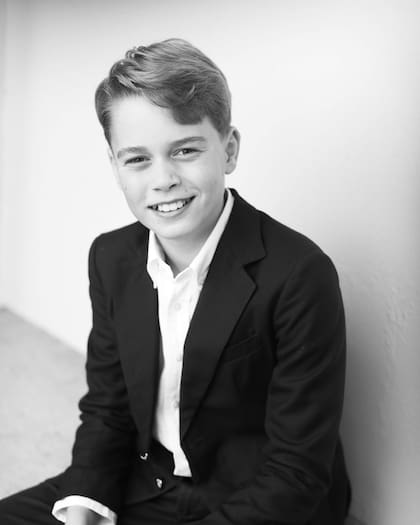 El príncipe George no podrá viajar con su padre en el mismo avión a partir de sus 12 años