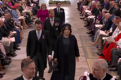 El príncipe Harry llegó a la coronación (Captura video BBC)
