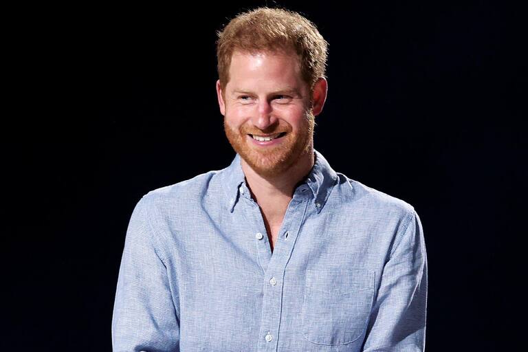 Harry Reapareció como un rockstar: promueve la vacunación contra el Harry Reapareció como un rockstar: promueve la vacunación contra el