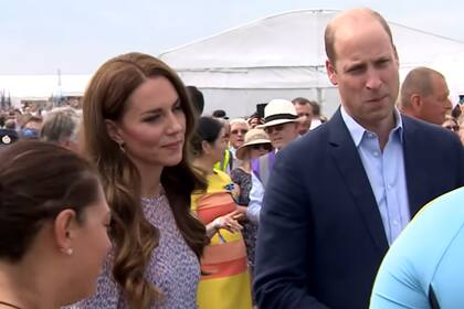 El príncipe William y Kate Middleton en un evento masivo
